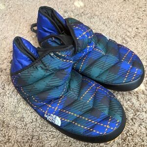 NWT The North Face Women’s Thermoball Tent Mule Slippers 7 Blue Green